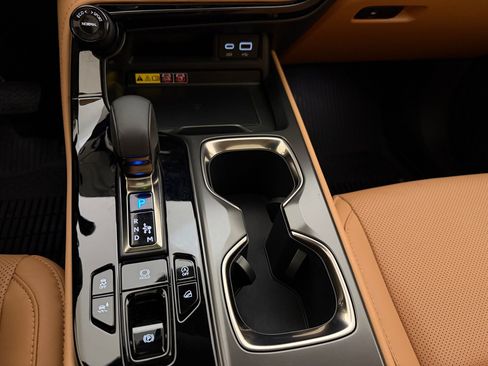 Used 2025 Lexus NX 350 AWD image 18