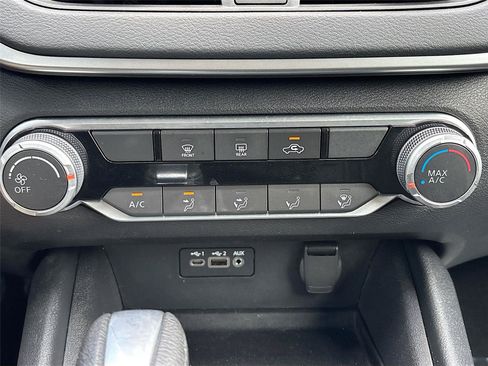 Used 2020 Nissan Altima 2.5 S FWD image 15