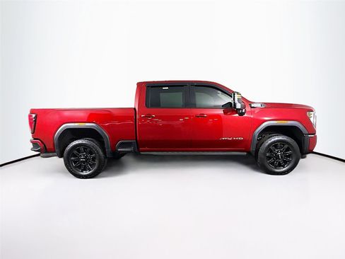 Used 2024 GMC Sierra 2500 AT4 AWD/4WD image 8