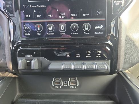 Used 2020 RAM 1500 Laramie w/ Sport Appearance Package image 16