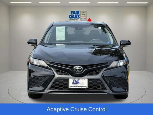 Used 2023 Toyota Camry SE w/ Convenience Package FWD image 5