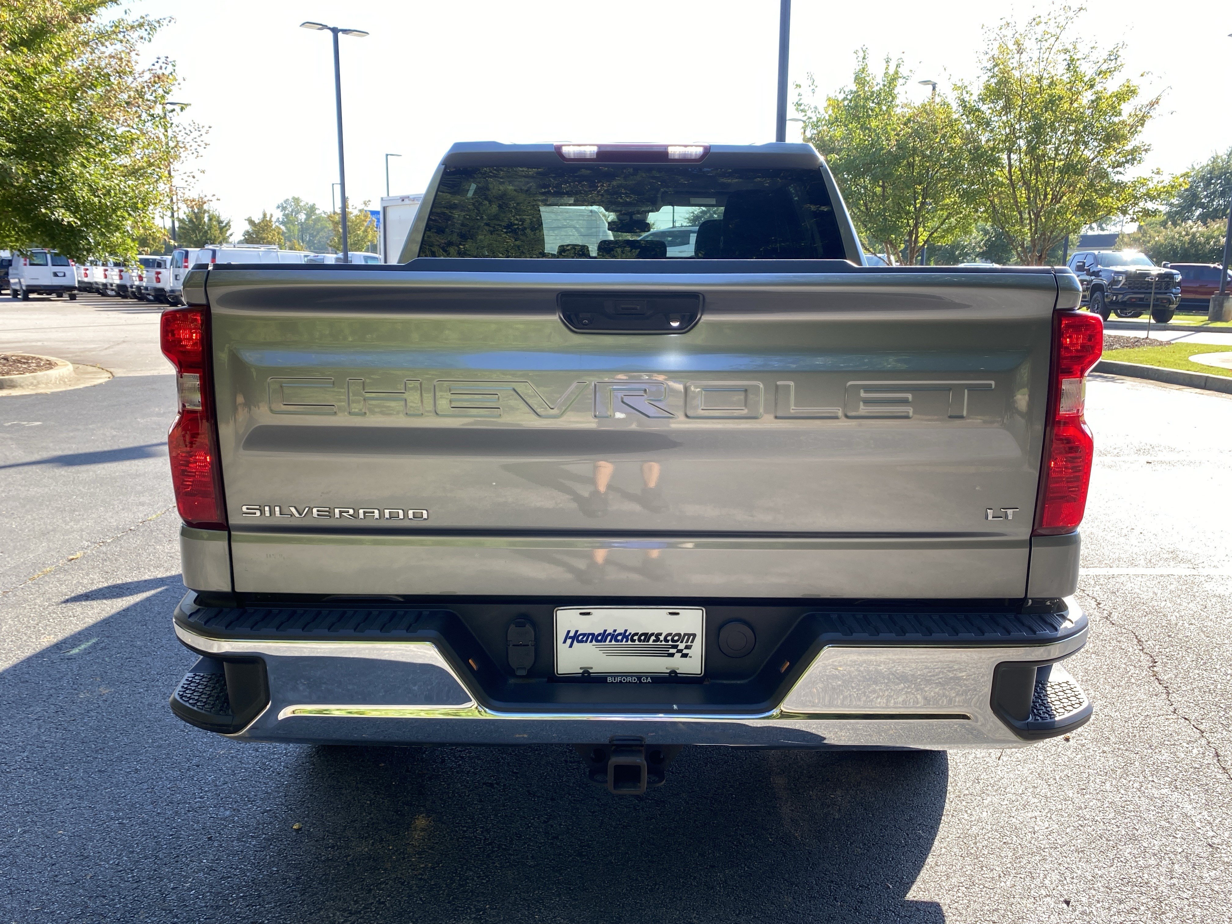 Used 2023 Chevrolet Silverado 1500 LT AWD/4WD image 8