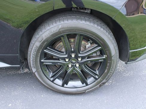 Used 2022 Ford Edge ST-Line AWD/4WD image 7