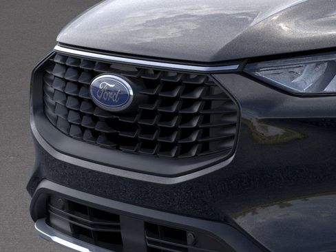 New 2025 Ford Escape SE image 18
