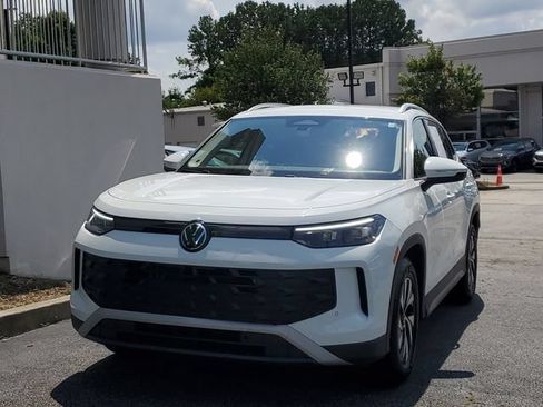 Certified 2026 Volkswagen Tiguan S FWD image 36