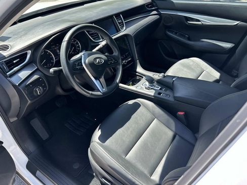 Used 2021 INFINITI QX50 Pure image 15