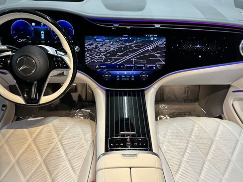 New 2025 Mercedes-Benz Maybach EQS 680 4MATIC image 14