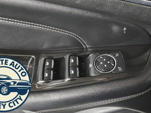 Used 2015 Ford Edge Titanium image 32