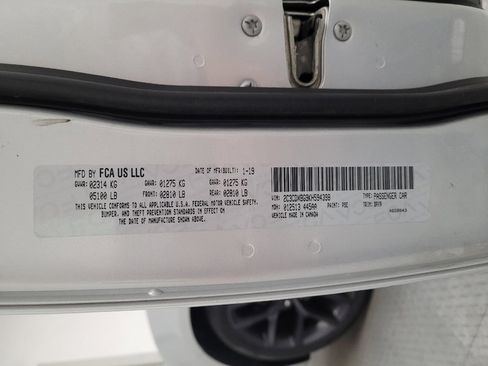 Used 2019 Dodge Charger SXT w/ Plus Group image 33