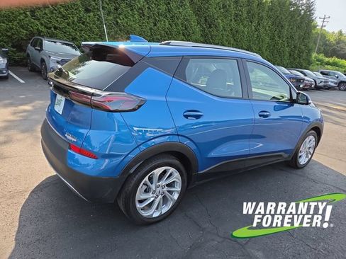 Used 2023 Chevrolet Bolt EUV LT FWD image 7