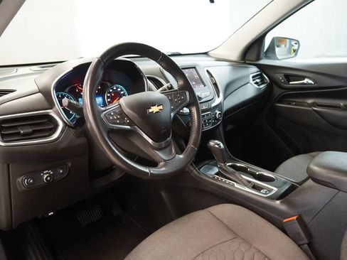 Used 2020 Chevrolet Equinox LT w/ Driver Convenience Package FWD image 6