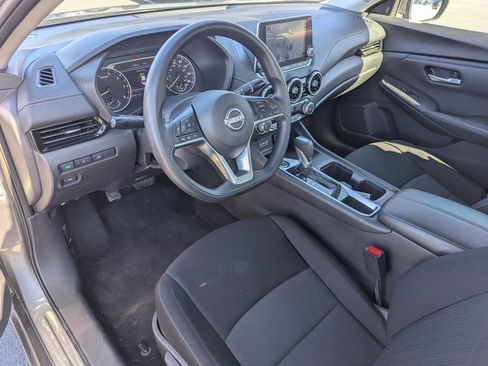 Used 2024 Nissan Sentra SV image 24