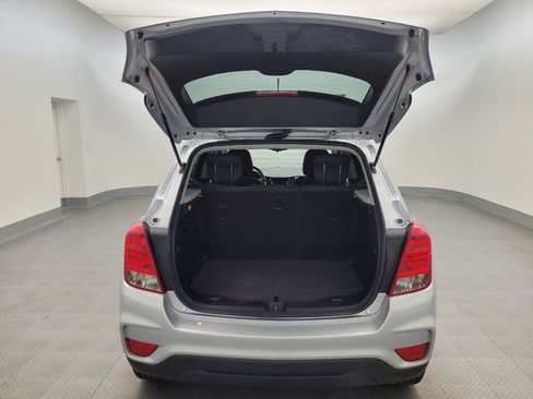 Used 2020 Chevrolet Trax LS w/ Tint and Cruise Package FWD image 29