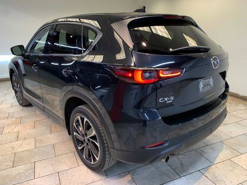 Used 2022 MAZDA CX-5 AWD 2.5 S w/ Premium Package image 5