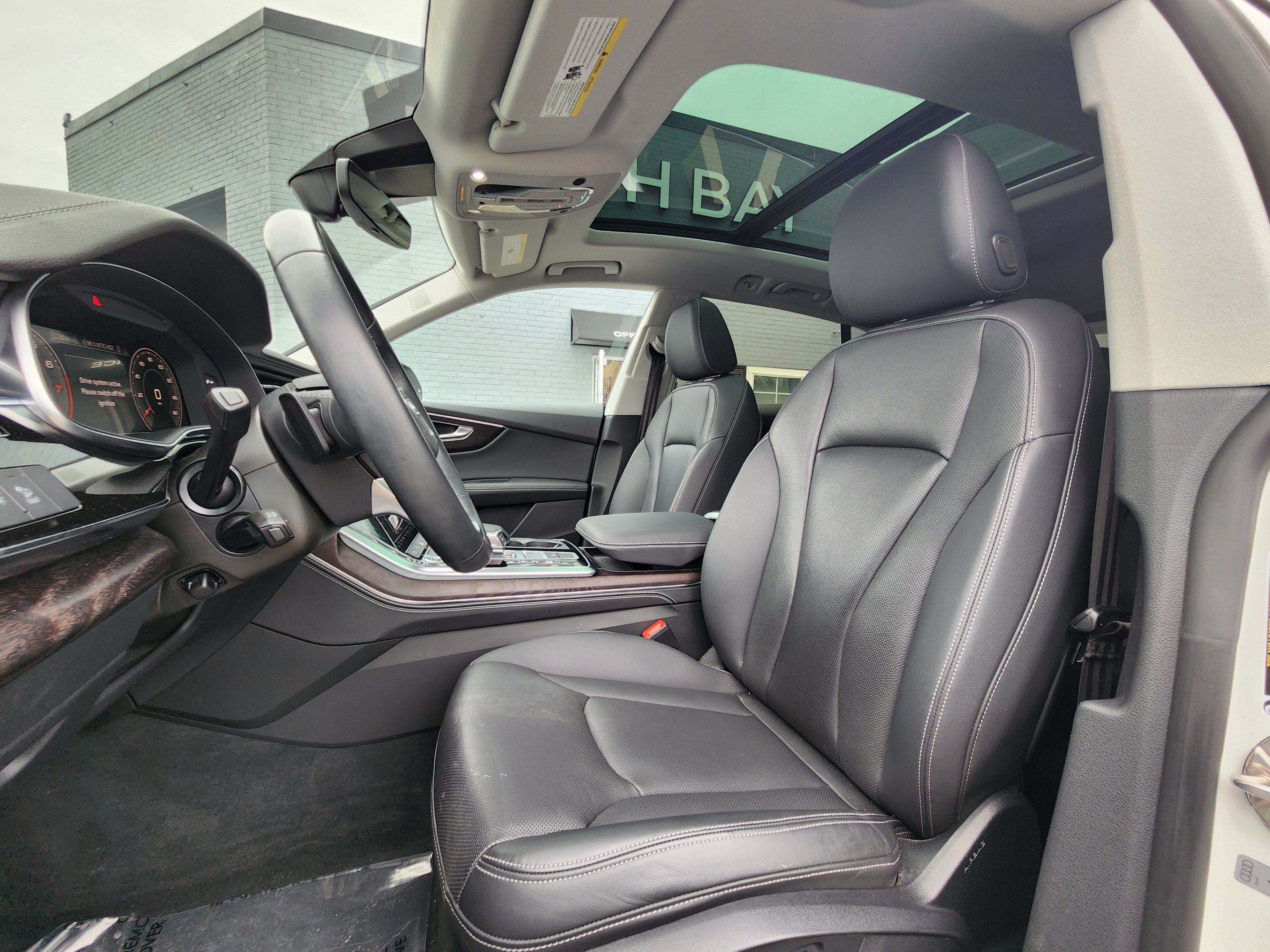 Used 2023 Audi Q8 Premium Plus w/ Premium Plus Package AWD/4WD image 27