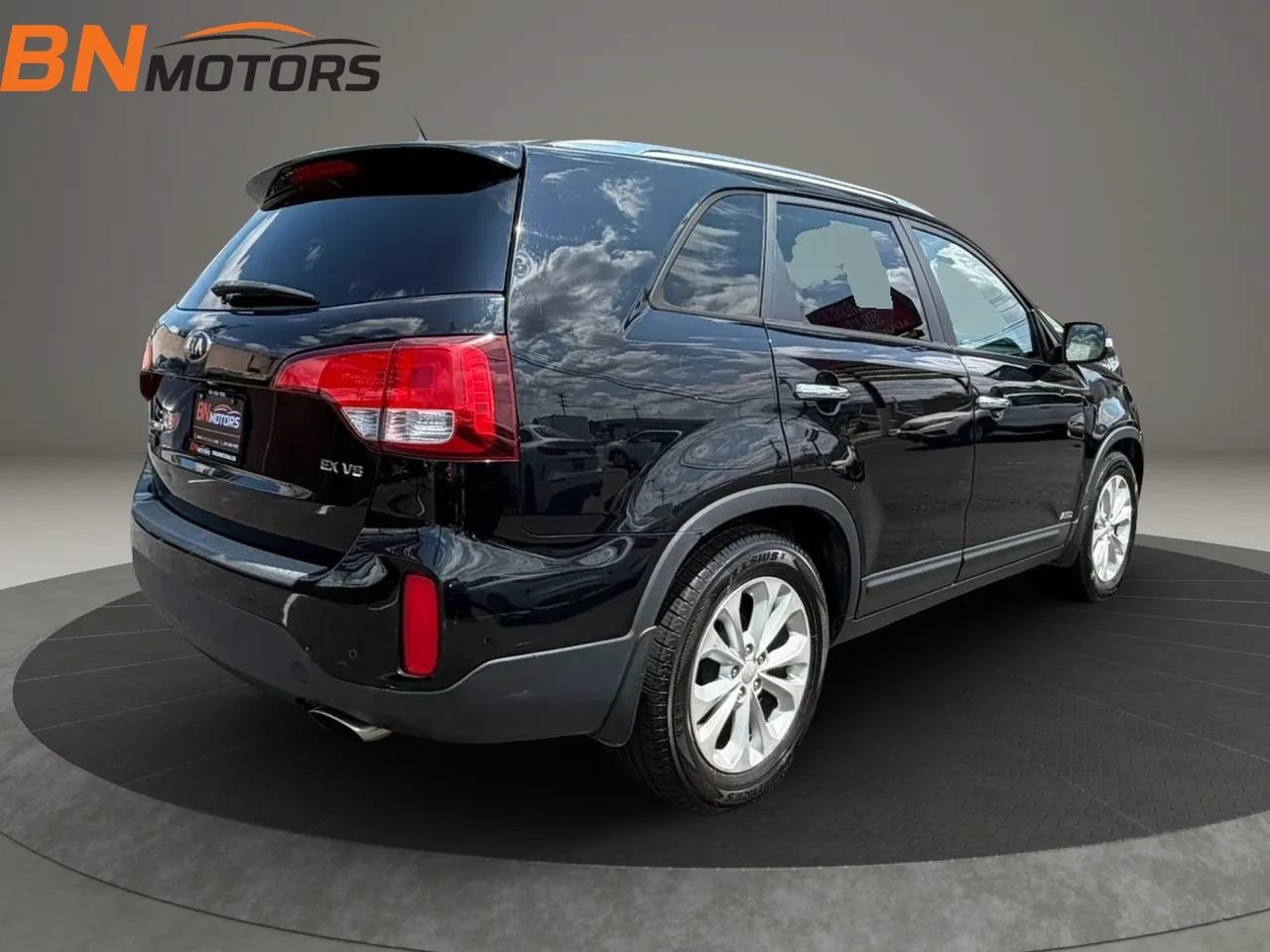 Used 2015 Kia Sorento EX w/ EX V6 Touring Package AWD/4WD image 5