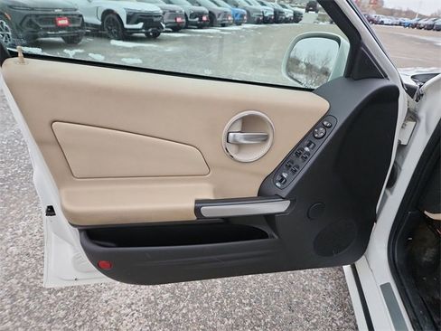 Used 2008 Pontiac Grand Prix GXP image 19