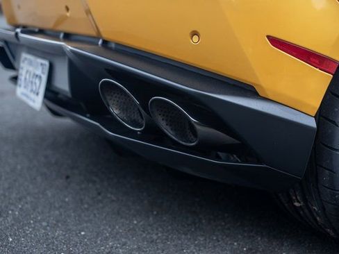 Used 2015 Lamborghini Huracan LP 610-4 image 39