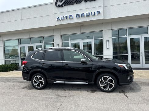 Used 2022 Subaru Forester Touring w/ Popular Package #2 AWD/4WD image 2