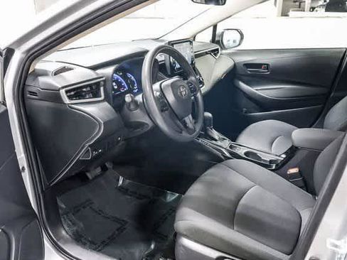 Certified 2022 Toyota Corolla LE FWD image 18