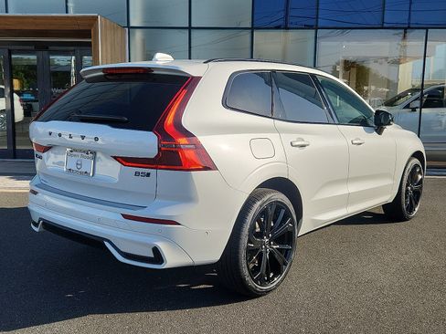 Used 2026 Volvo XC60 B5 Ultra w/ Protection Package Premier AWD/4WD image 6