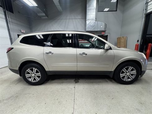 Used 2015 Chevrolet Traverse LT AWD/4WD image 7