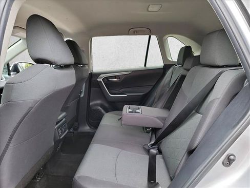 Used 2024 Toyota RAV4 XLE FWD image 14