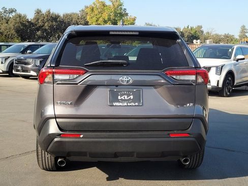 Used 2022 Toyota RAV4 LE w/ Carpet Mat Package (TMS) FWD image 6