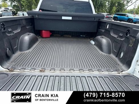 Used 2015 GMC Sierra 1500 SLE w/ SLE Value Package AWD/4WD image 13
