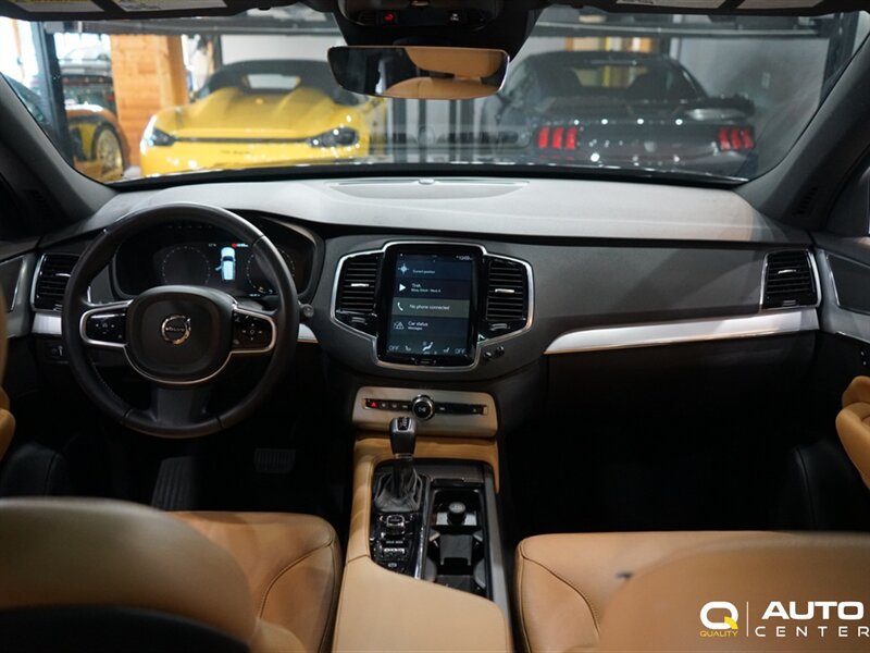 Used 2017 Volvo XC90 T5 Momentum AWD/4WD image 12