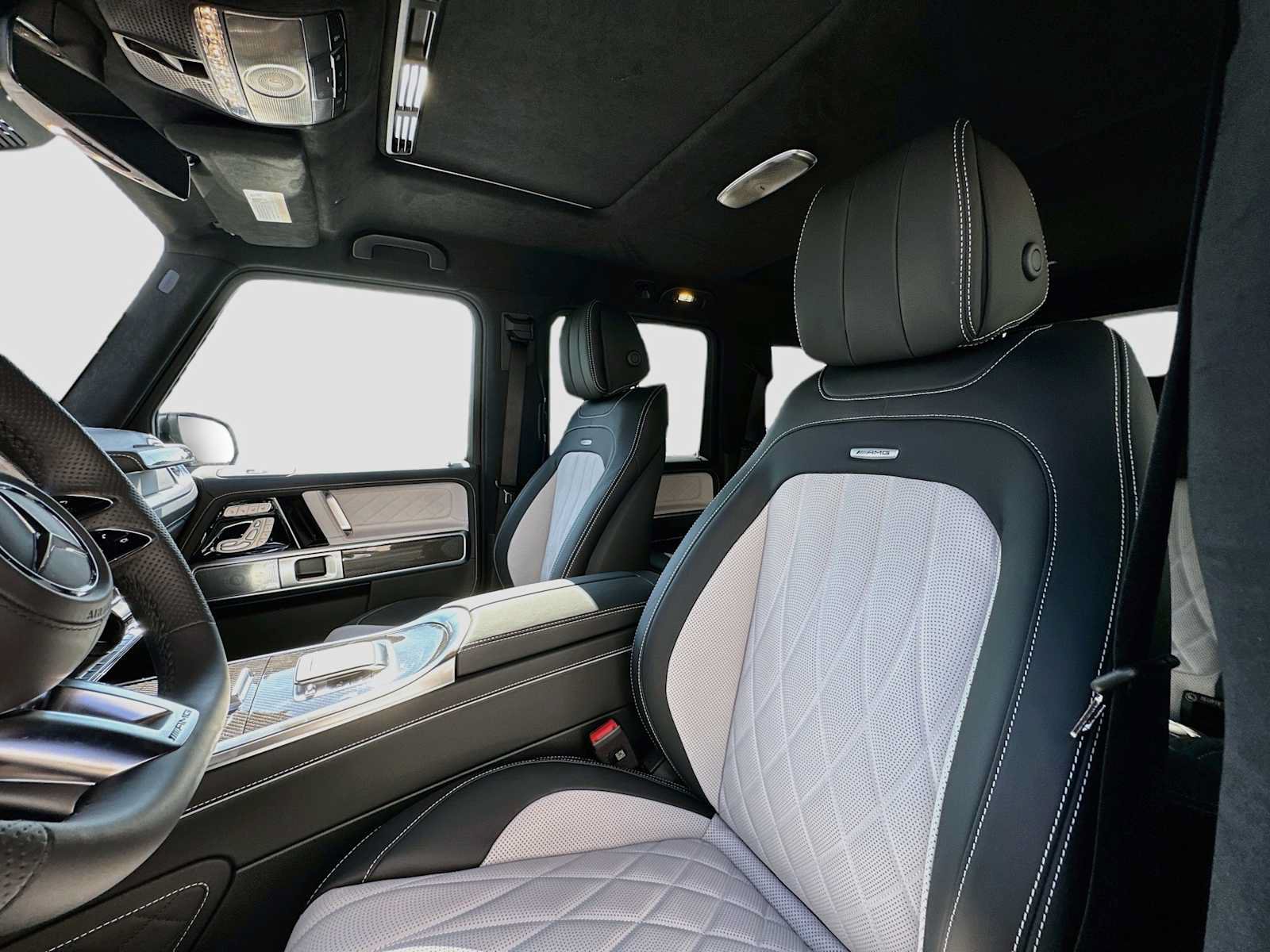 Used 2027 Mercedes-Benz G 63 AMG 4MATIC image 22