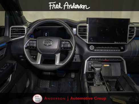 Used 2024 Toyota Tundra Platinum AWD/4WD image 8