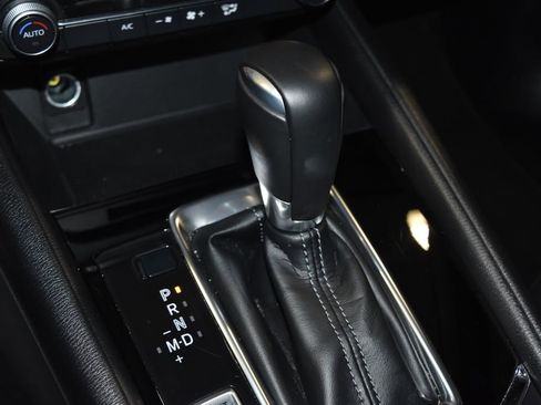 Used 2025 MAZDA CX-5 AWD 2.5 S w/ Preferred Package image 17