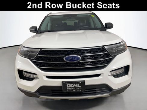 Used 2021 Ford Explorer XLT w/ Equipment Group 202A AWD/4WD image 3