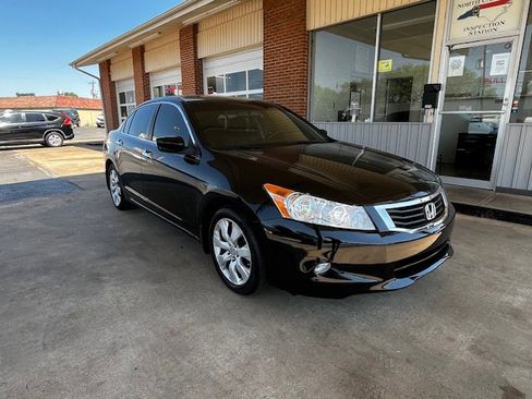 Used 2010 Honda Accord EX-L image 3