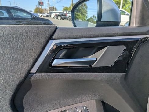 New 2026 Mitsubishi Outlander ES FWD image 12