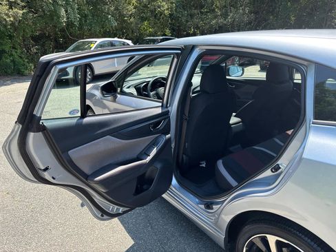 Used 2022 Subaru Impreza 2.0i Sport image 34