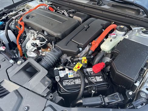 Used 2024 Honda Accord Sport image 17