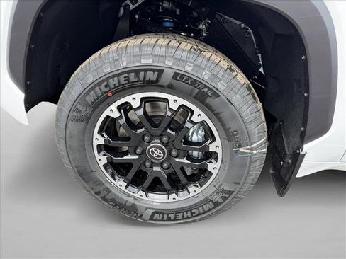 New 2026 Toyota Tundra SR5 image 16