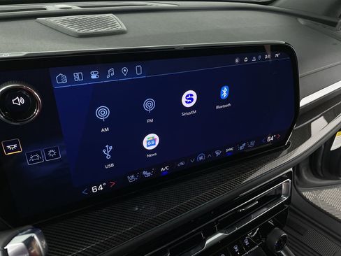 New 2026 Chevrolet Traverse High Country w/ LPO, Floor Liner Package image 74