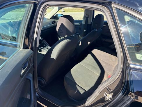 Used 2019 Volkswagen Jetta S w/ Driver Assistance Package image 8