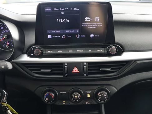 Used 2023 Kia Forte LXS FWD image 14