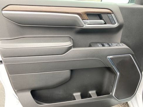 Certified 2024 Chevrolet Silverado 1500 LT AWD/4WD image 17
