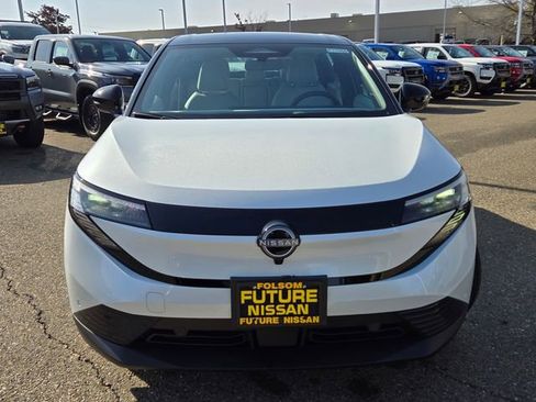 New 2026 Nissan Leaf SV+ w/ Floor Mat Package (SV+) image 3