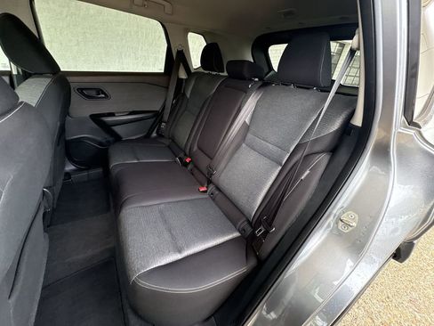 Used 2021 Nissan Rogue S FWD image 24