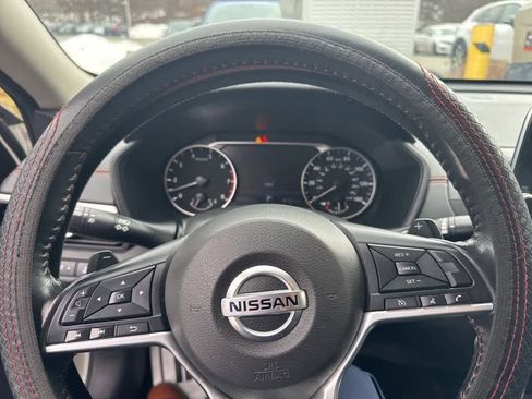 Used 2022 Nissan Altima 2.5 SR w/ Midnight Edition Package image 8