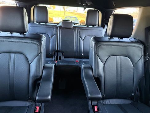 Used 2019 Ford Expedition Limited w/ Equipment Group 302A image 16