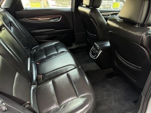 Used 2013 Cadillac XTS Luxury w/ Driver Awareness Package FWD image 28