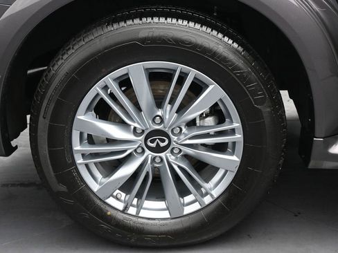 Used 2024 INFINITI QX80 Luxe RWD image 34