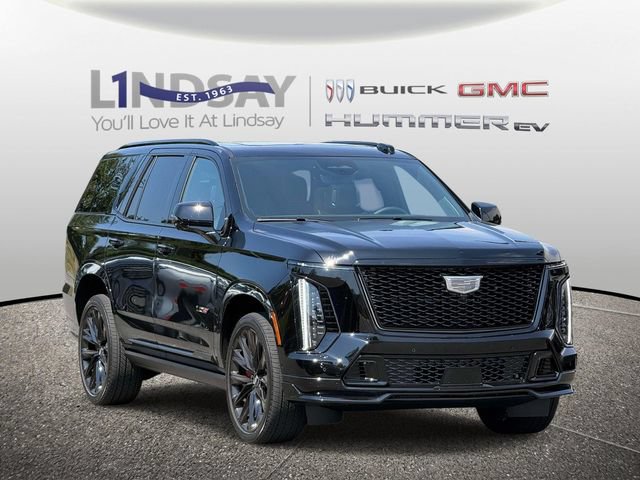 Used 2026 Cadillac Escalade V w/ LPO, ONYX Package AWD/4WD image 1